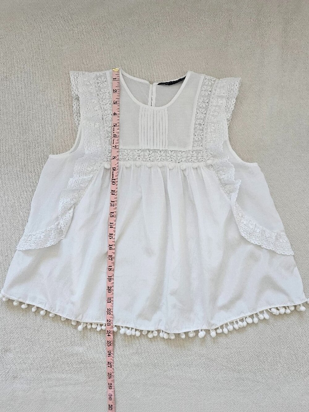 Zara Woman White Lace Ruffle Pom Pom Sleeveless Blouse Medium - Picture 7 of 9